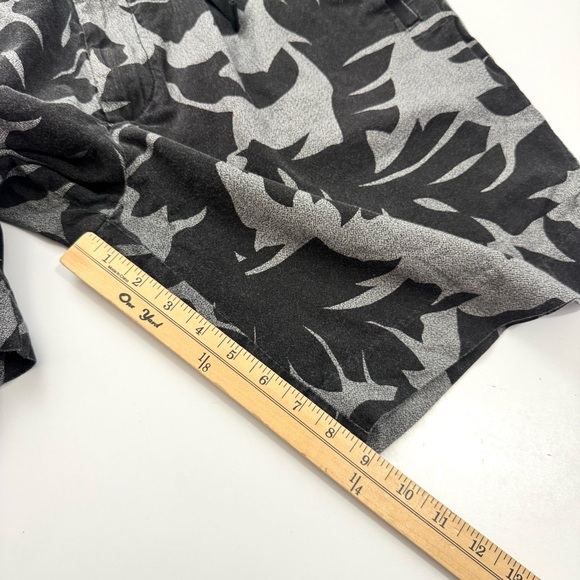 Diesel Men’s XXL Black & Grey Palm Gradient Shorts Cotton Casual /Coastal Resort - Picture 8 of 11